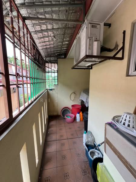 Rumah Teres 2.5 Tingkat untuk Dijual di Bandar Mahkota Cheras (Cheras) - Tris Jong - Balcony - PropertyGuru.com.my
