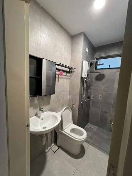 Servis Apartment untuk Dijual di The Harmony - Wilson See - Bathroom - PropertyGuru.com.my