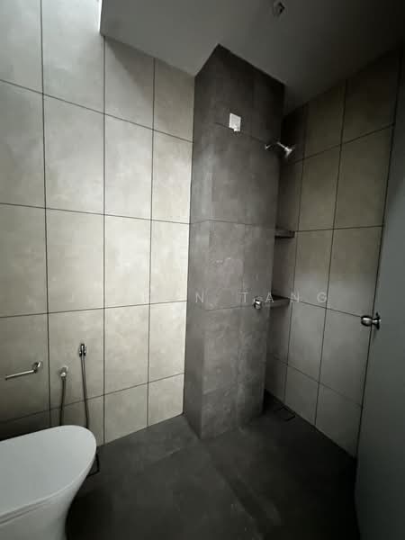 2-storey Terraced House for Sale in Bandar Gamuda Cove (Dengkil) - Jordan Tang - Bathroom - PropertyGuru.com.my