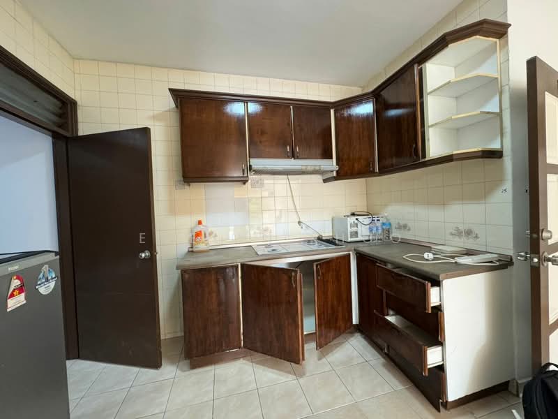 Condominium for Sale at University Tower - Evelyn Khoo - Kitchen - PropertyGuru.com.my