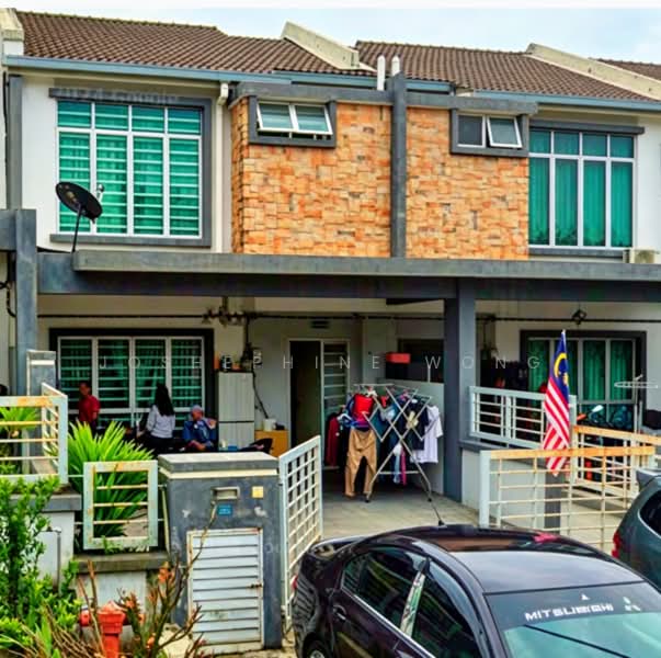 Rumah Teres 2 Tingkat untuk Dijual di Taman Pelangi Semenyih (Semenyih) - Joshephine Wong - Exterior - PropertyGuru.com.my