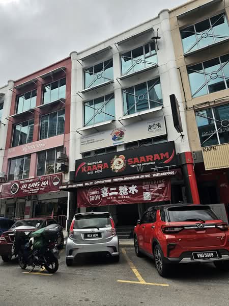 Shop for Rent in Bandar Puteri Puchong (Puchong) - Chloe Wai - Exterior - PropertyGuru.com.my