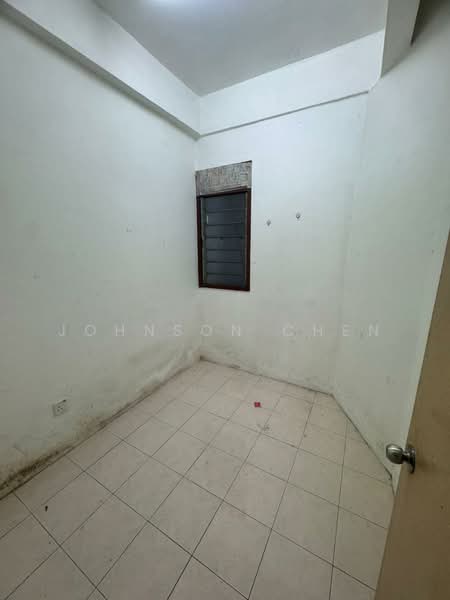 Apartment for Sale at Taman Putri Kulai - Johnson Chen - Interior - PropertyGuru.com.my