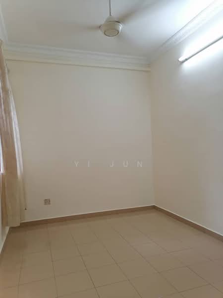 Pangsapuri untuk Disewa di Mentari Court - Yi Jun - Interior - PropertyGuru.com.my