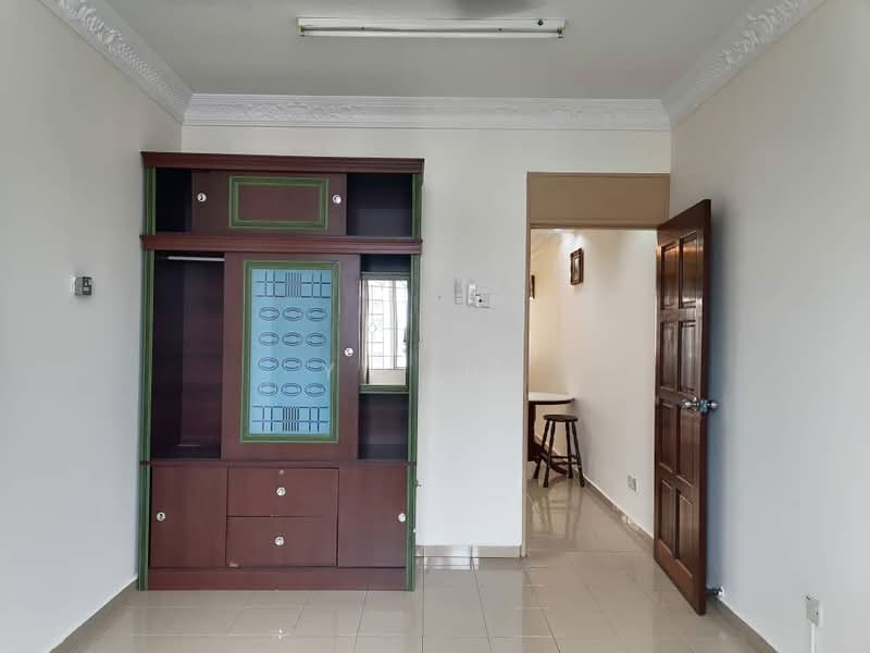 Pangsapuri untuk Disewa di Mentari Court - Yi Jun - Living Room - PropertyGuru.com.my