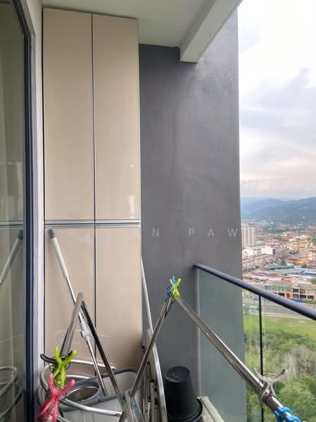 Servis Apartment untuk Disewa di LakePark Residence @ KL North - Shawn Paw - Balcony - PropertyGuru.com.my