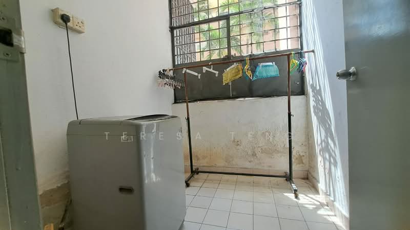 Kondominium untuk Disewa di BBK Condominium - Teresa Teng - Balcony - PropertyGuru.com.my