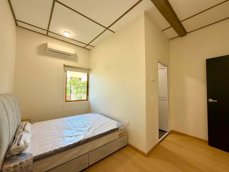 Rumah Teres 1 Tingkat untuk Dijual di Fettes Park (Tanjung Tokong) - Ping Koay - Bedroom - PropertyGuru.com.my
