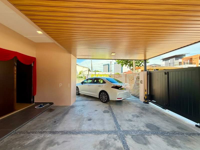 Rumah Teres 1 Tingkat untuk Dijual di Fettes Park (Tanjung Tokong) - Ping Koay - Exterior - PropertyGuru.com.my
