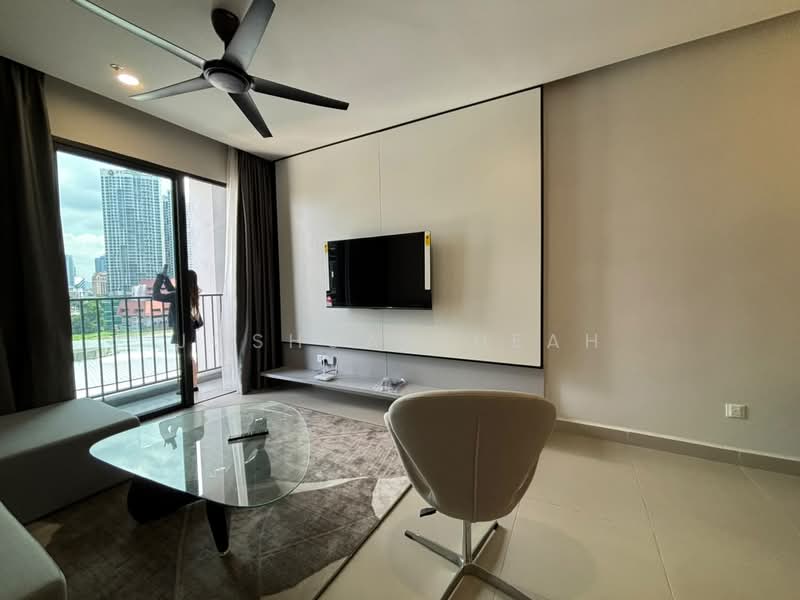 Servis Apartment untuk Dijual di SWNK Houze @ BBCC - Joshua Cheah - Living Room - PropertyGuru.com.my