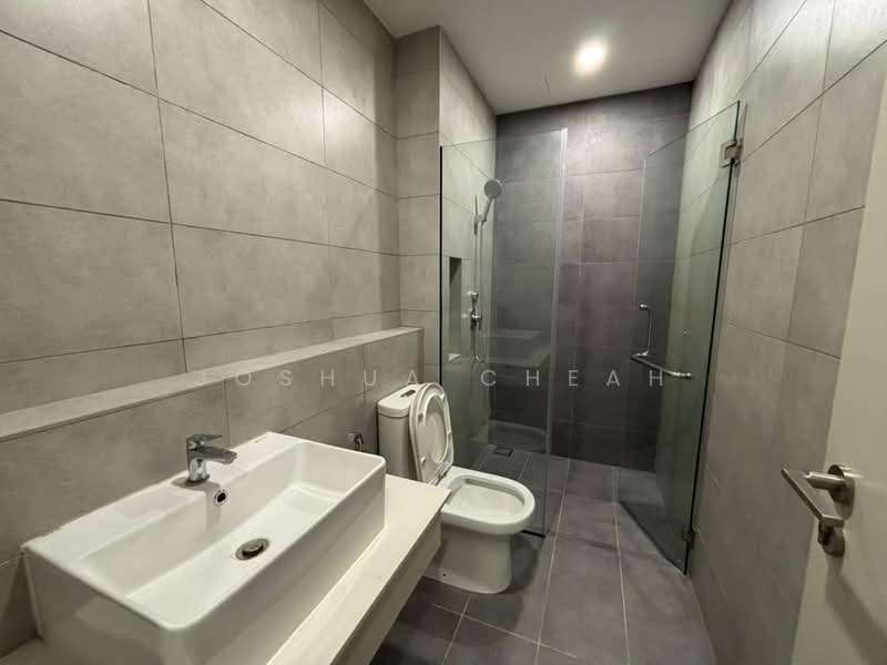 Servis Apartment untuk Dijual di SWNK Houze @ BBCC - Joshua Cheah - Bathroom - PropertyGuru.com.my