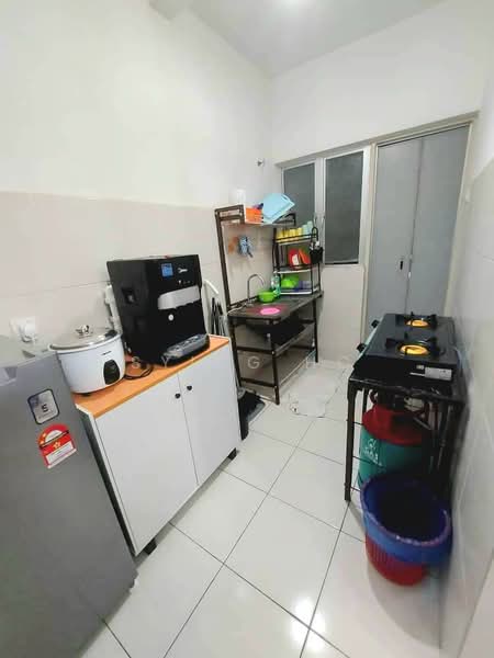 Kondominium untuk Disewa di Sky Awani Residensi 1 - Sying Ho - Kitchen - PropertyGuru.com.my