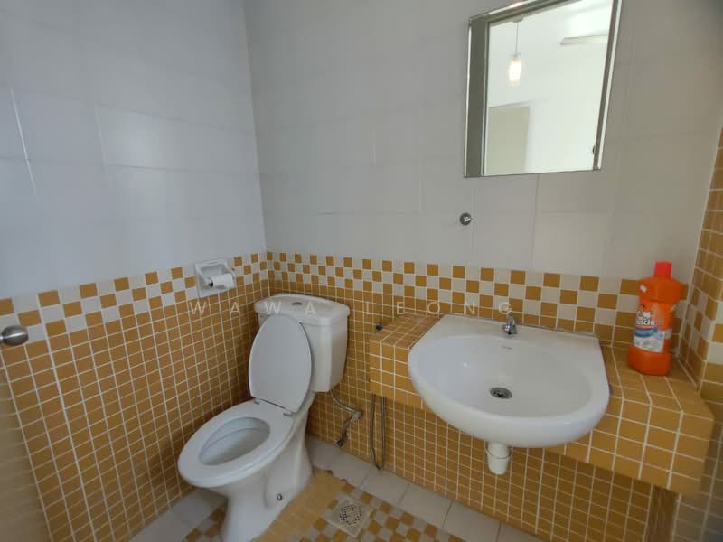 Condominium for Sale at Perdana Emerald - Wawa Leong - Bathroom - PropertyGuru.com.my