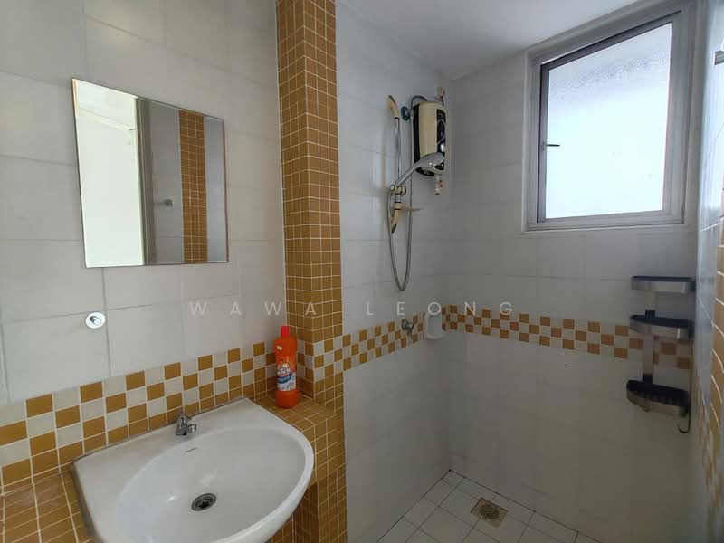 Condominium for Sale at Perdana Emerald - Wawa Leong - Bathroom - PropertyGuru.com.my