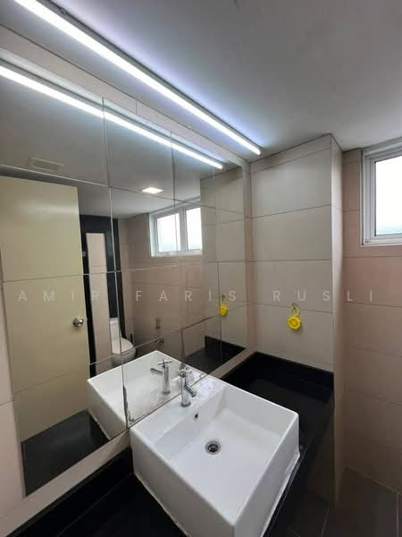 Apartment for Sale at Larkin Residence Phase 2 - Amir Faris Rusli - Bathroom - PropertyGuru.com.my