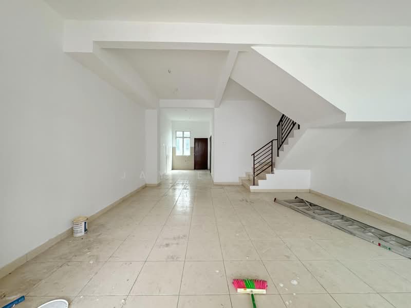 2.5-storey Terraced House for Sale in Taman Scientex Senai (Senai) - Jayden Ng - Interior - PropertyGuru.com.my