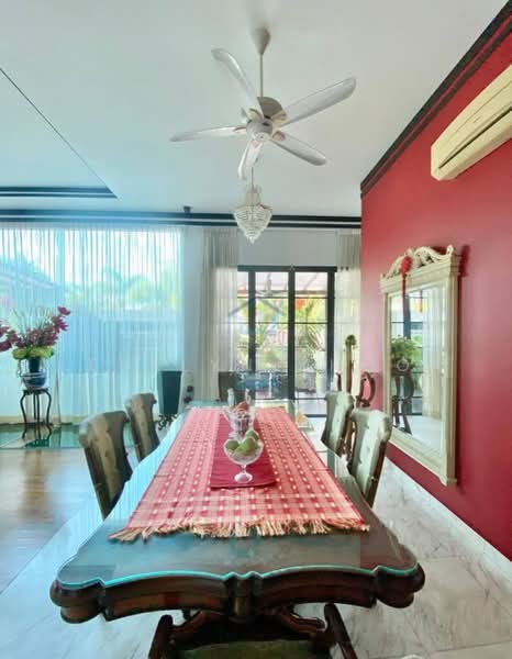 Semi-Detached House for Sale in Bukit Jelutong (Shah Alam) - Evelyn Khoo - Dining Area - PropertyGuru.com.my