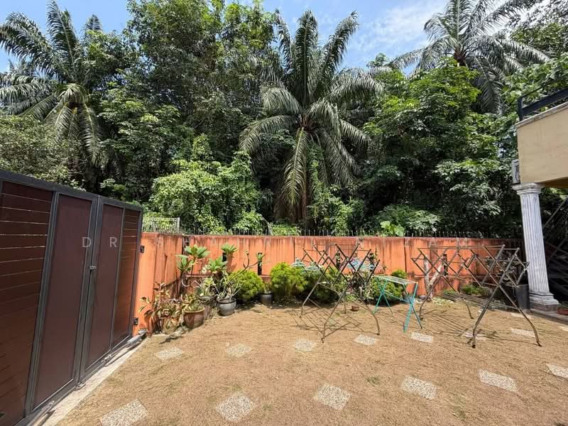 Rumah Teres 1 Tingkat untuk Dijual di Kampung Lombong (Shah Alam) - Dr Shahril Nizam - Exterior - PropertyGuru.com.my