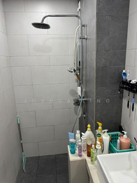 Servis Apartment untuk Dijual di Amani Residence - Joshua Ling - Bathroom - PropertyGuru.com.my