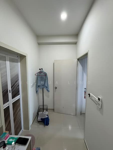Servis Apartment untuk Dijual di Amani Residence - Joshua Ling - Corridor - PropertyGuru.com.my