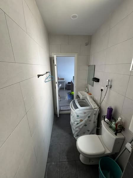 Servis Apartment untuk Dijual di Amani Residence - Joshua Ling - Bathroom - PropertyGuru.com.my