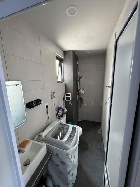 Servis Apartment untuk Dijual di Amani Residence - Joshua Ling - Bathroom - PropertyGuru.com.my