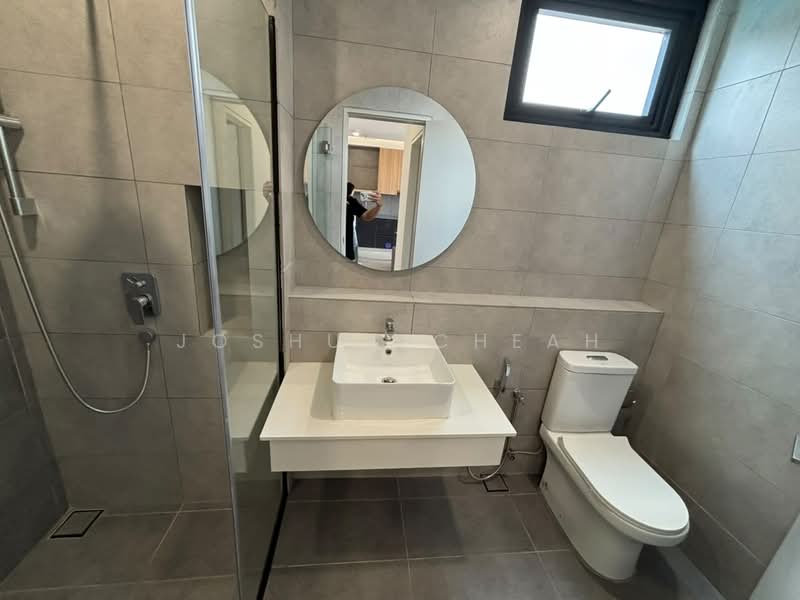 Servis Apartment untuk Dijual di SWNK Houze @ BBCC - Joshua Cheah - Bathroom - PropertyGuru.com.my