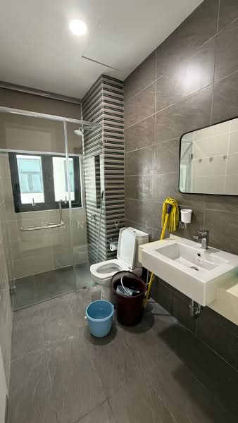 Kondominium untuk Dijual di Sky Condominium (Skyz Residence) - Vanny Lum - Bathroom - PropertyGuru.com.my