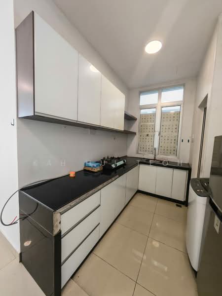 Servis Apartment untuk Disewa di BM City Suites @ BM City Mall - Kah Hui Teoh - Kitchen - PropertyGuru.com.my