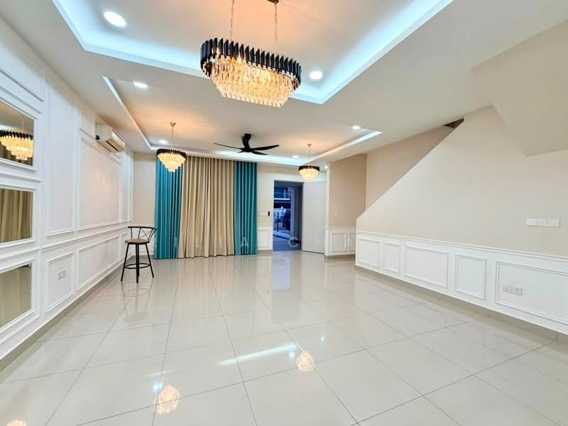 Rumah Teres 2 Tingkat untuk Disewa di Iskandar Puteri (Nusajaya) (Johor) - APRILIA CHAYADI - Living Room - PropertyGuru.com.my