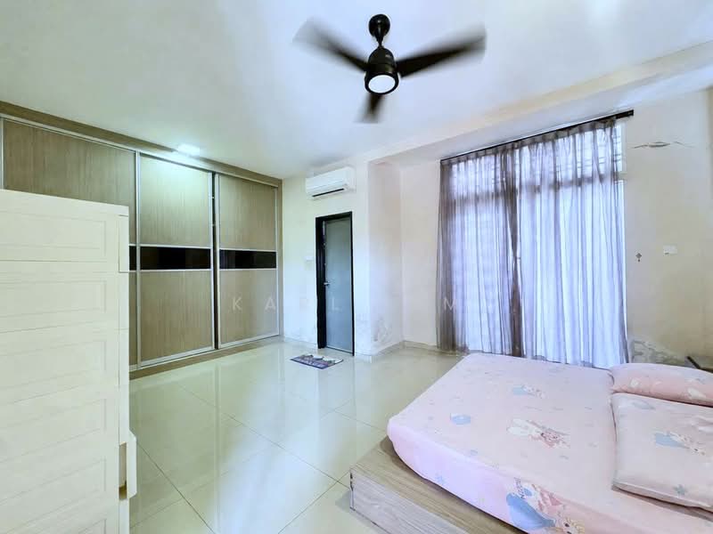 Rumah Teres 2-Tingkat untuk Dijual di Taman Dato' Chellam (Ulu Tiram) - Karl Lim - Bedroom - PropertyGuru.com.my