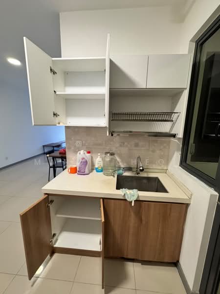 Servis Apartment untuk Disewa di United Point (Residensi Berpadu) - Mandy Cheow - Kitchen - PropertyGuru.com.my