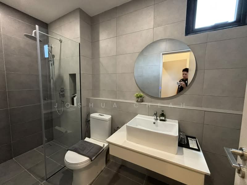 Servis Apartment untuk Dijual di SWNK Houze @ BBCC - Joshua Cheah - Bathroom - PropertyGuru.com.my