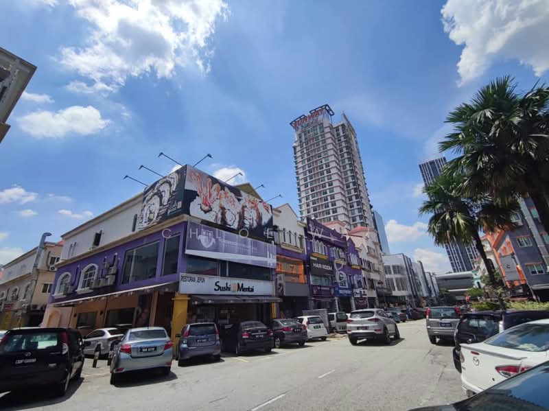 Shop for Rent in Dataran Sunway (Kota Damansara) - Chloe Wai - Exterior - PropertyGuru.com.my