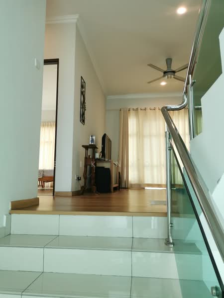 Rumah Banglo untuk Dijual di Cheras (Selangor) - Erik Nyon - Living Room - PropertyGuru.com.my