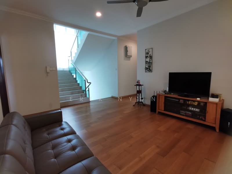 Rumah Banglo untuk Dijual di Cheras (Selangor) - Erik Nyon - Living Room - PropertyGuru.com.my