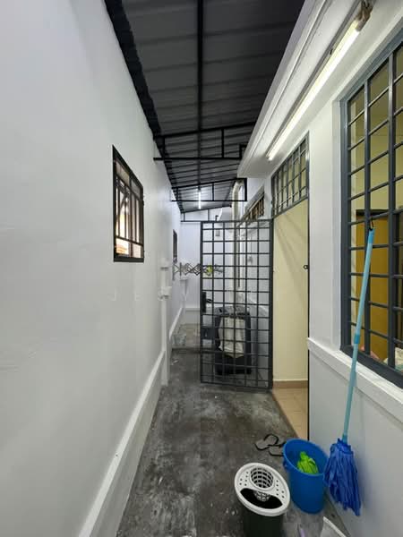 Rumah Teres 2 Tingkat untuk Dijual di Taman Daya (Johor Bahru) - Jesy Tey - Exterior - PropertyGuru.com.my