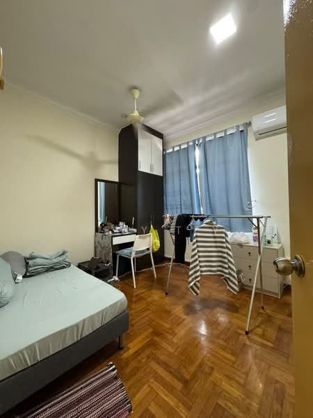 Rumah Teres 2 Tingkat untuk Dijual di Taman Daya (Johor Bahru) - Jesy Tey - Bedroom - PropertyGuru.com.my