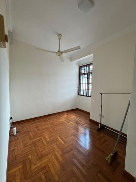 Rumah Teres 2 Tingkat untuk Dijual di Taman Daya (Johor Bahru) - Jesy Tey - PropertyGuru.com.my