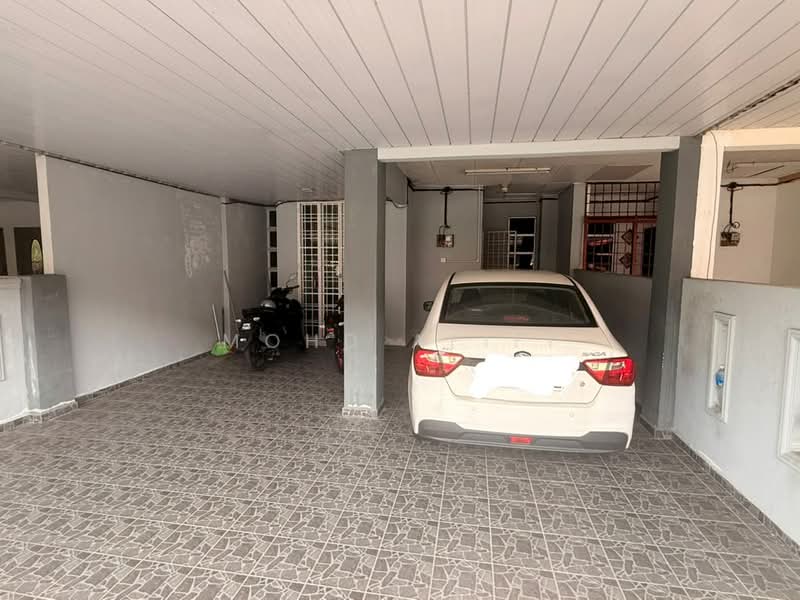 Rumah Teres 2 Tingkat untuk Dijual di Bandar Laguna Merbok (Sungai Petani) - Mohd Afifi - Car Park - PropertyGuru.com.my