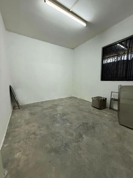 Rumah Flat untuk Dijual di Flat Bandar Selesa Jaya @ Jalan Silat Gayong - Shi May Yeong - Interior - PropertyGuru.com.my