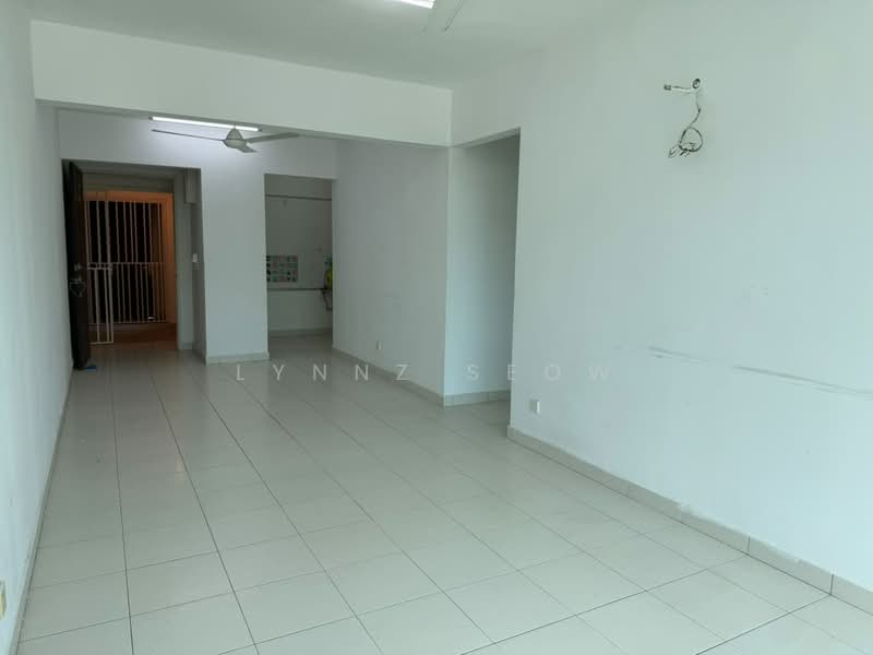 Kondominium untuk Dijual di One Foresta - Lynnz Seow - Living Room - PropertyGuru.com.my