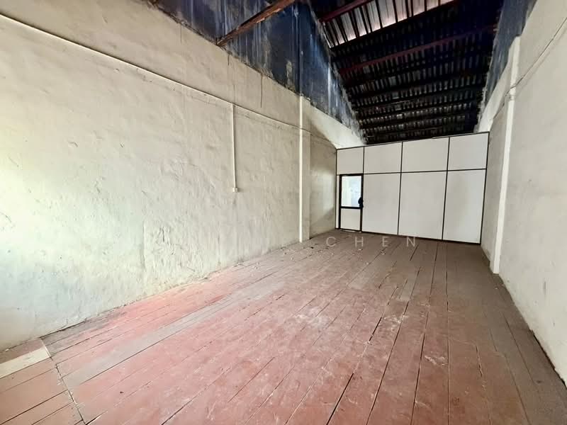 Shop for Sale in George Town (Penang) - Lee Xue Chen - Interior - PropertyGuru.com.my