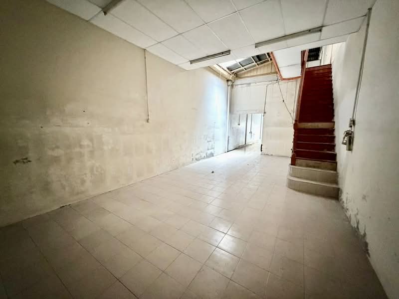 Shop for Sale in George Town (Penang) - Lee Xue Chen - Interior - PropertyGuru.com.my