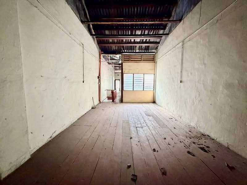 Shop for Sale in George Town (Penang) - Lee Xue Chen - Interior - PropertyGuru.com.my