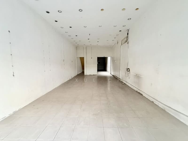 Shop for Sale in George Town (Penang) - Lee Xue Chen - Interior - PropertyGuru.com.my