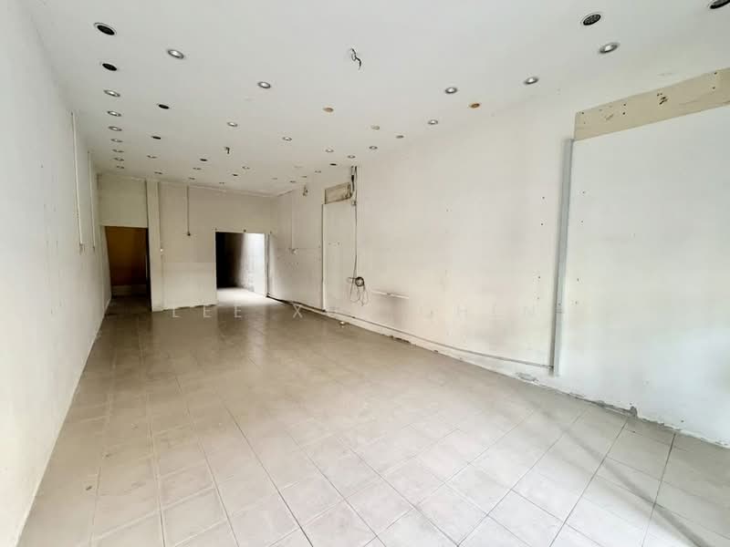 Shop for Sale in George Town (Penang) - Lee Xue Chen - Interior - PropertyGuru.com.my