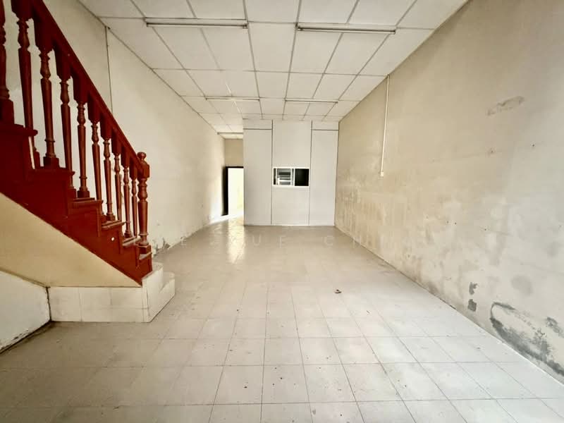Shop for Sale in George Town (Penang) - Lee Xue Chen - Interior - PropertyGuru.com.my