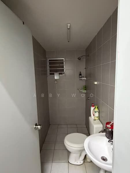 Pangsapuri untuk Disewa di Kemuning Idaman - Abby Woo - PropertyGuru.com.my