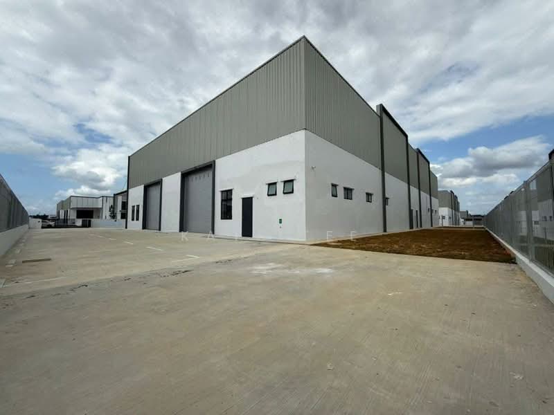 Factory for Sale in Eco Business Park 1 (Johor Bahru) - Kate Tee - Exterior - PropertyGuru.com.my